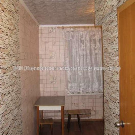 Продам квартиру, Гагарина просп. , 1 кім., 33 м², косметический ремонт