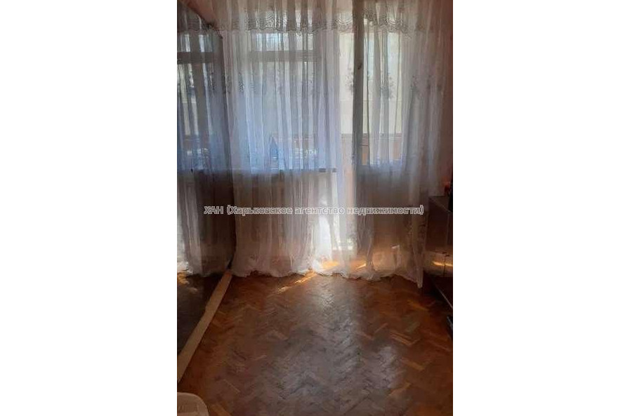 Продам квартиру, Деревянко Алексея ул. , 3  ком., 59 м², косметический ремонт 