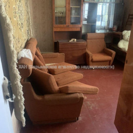 Продам квартиру, Богдана Хмельницкого ул. , 3  ком., 54 м², без ремонта