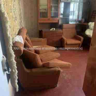 Продам квартиру, Богдана Хмельницкого ул. , 3  ком., 54 м², без ремонта 