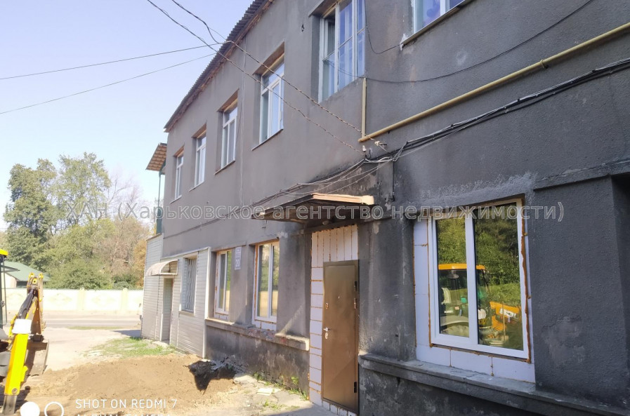 Продам квартиру, Кибальчича ул. , 20 , 3 кім., 75 м², без ремонта 