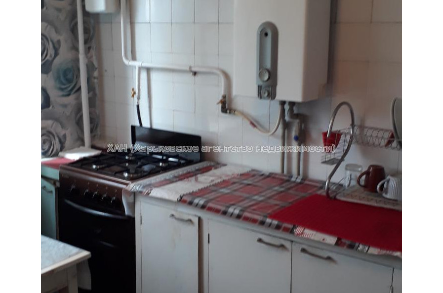 Сдам квартиру, Евгения Енина ул. , 3А , 2  ком., 52 м², косметический ремонт 