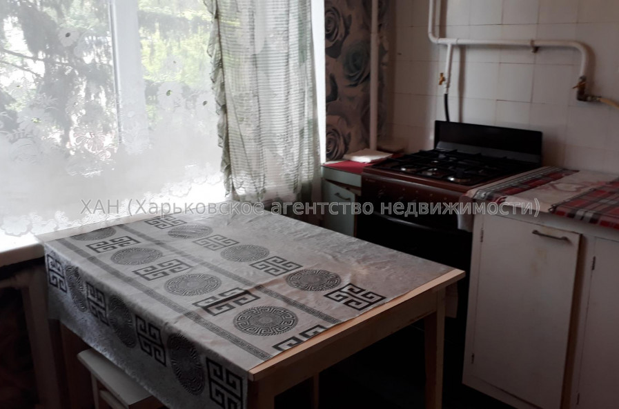 Сдам квартиру, Евгения Енина ул. , 3А , 2  ком., 52 м², косметический ремонт 