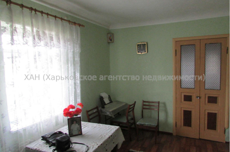 Продам дом, 100 м², 6 сот., советский ремонт 
