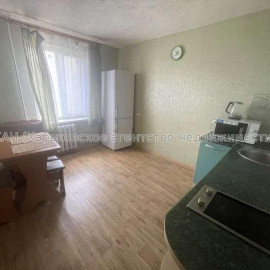 Продам квартиру, Героев Сталинграда просп. , 1 кім., 39 м², капитальный ремонт