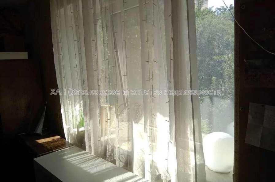 Продам квартиру, Тринклера ул. , 2 кім., 42 м², капитальный ремонт 