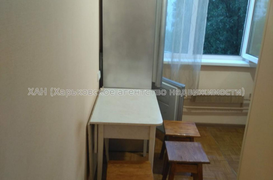 Продам квартиру, Амосова ул. , 1  ком., 36 м², косметический ремонт 