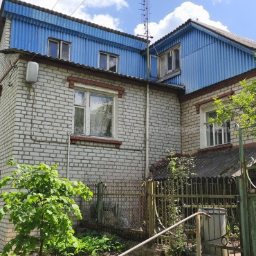 Продам дом, Тихая ул. , 120 м², 10 сот., косметический ремонт 