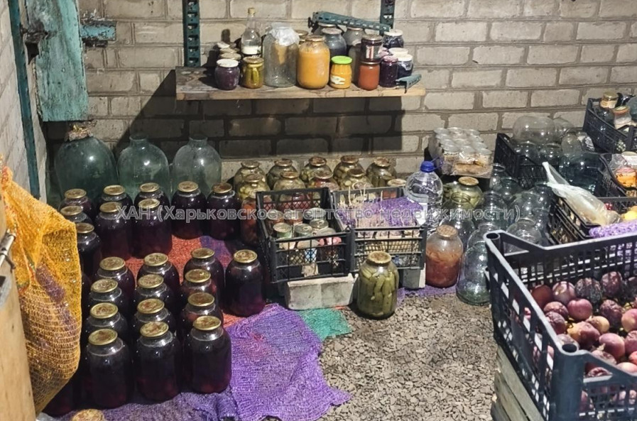 Продам дом, Тихая ул. , 120 м², 10 сот., косметический ремонт 