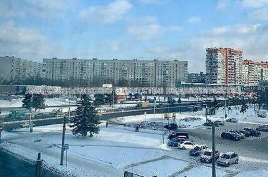 Продам квартиру, Молочная ул. , д. 56 , 2  ком., 85 м², без внутренних работ 