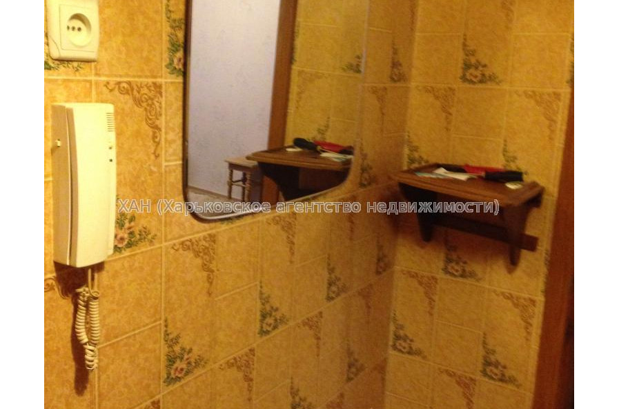 Здам квартиру, Валентиновская ул. , 1 кім., 33 м², косметический ремонт 