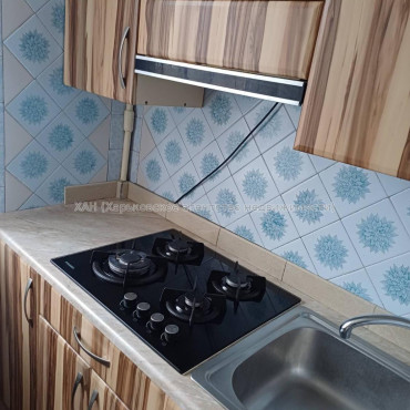 Здам квартиру, Валентиновская ул. , 1 кім., 33 м², косметический ремонт 