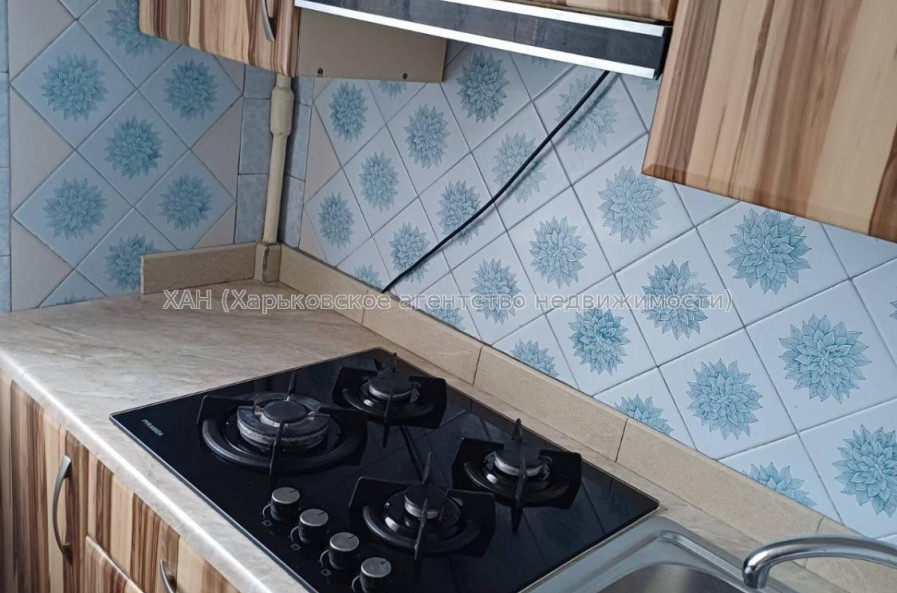 Здам квартиру, Валентиновская ул. , 1 кім., 33 м², косметический ремонт 