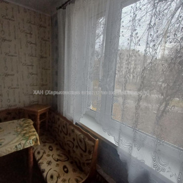 Здам квартиру, Валентиновская ул. , 1 кім., 33 м², косметический ремонт 