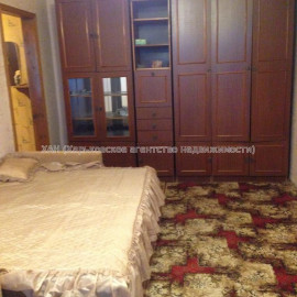 Здам квартиру, Валентиновская ул. , 1 кім., 33 м², косметический ремонт