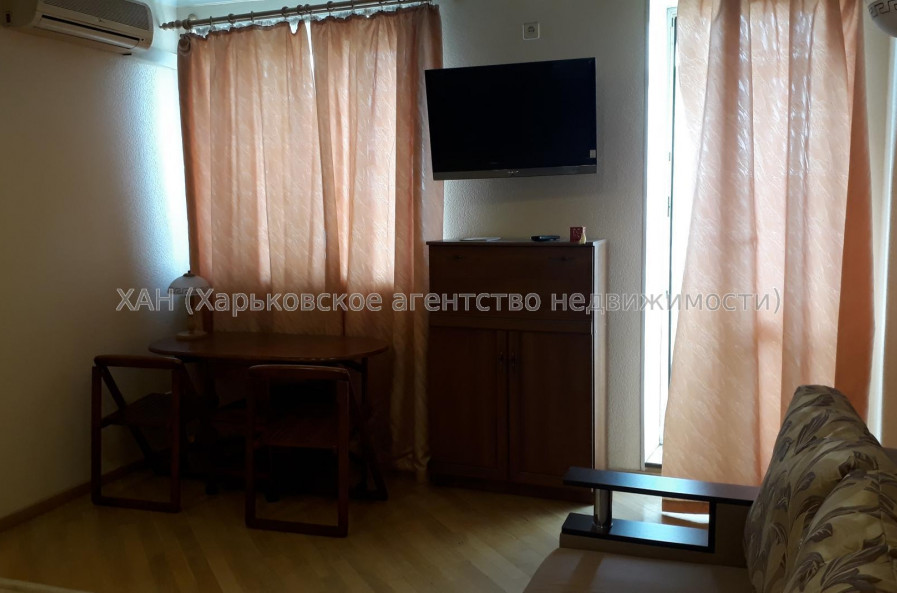 Сдам квартиру, Клочковская ул. , 186Б , 1  ком., 33 м², евроремонт 