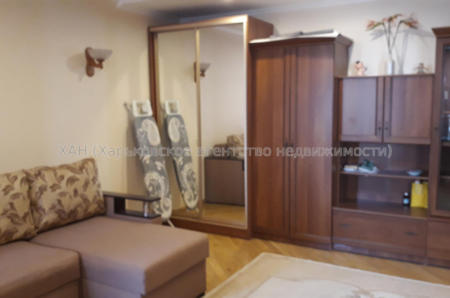 Сдам квартиру, Клочковская ул. , 186Б , 1  ком., 33 м², евроремонт 