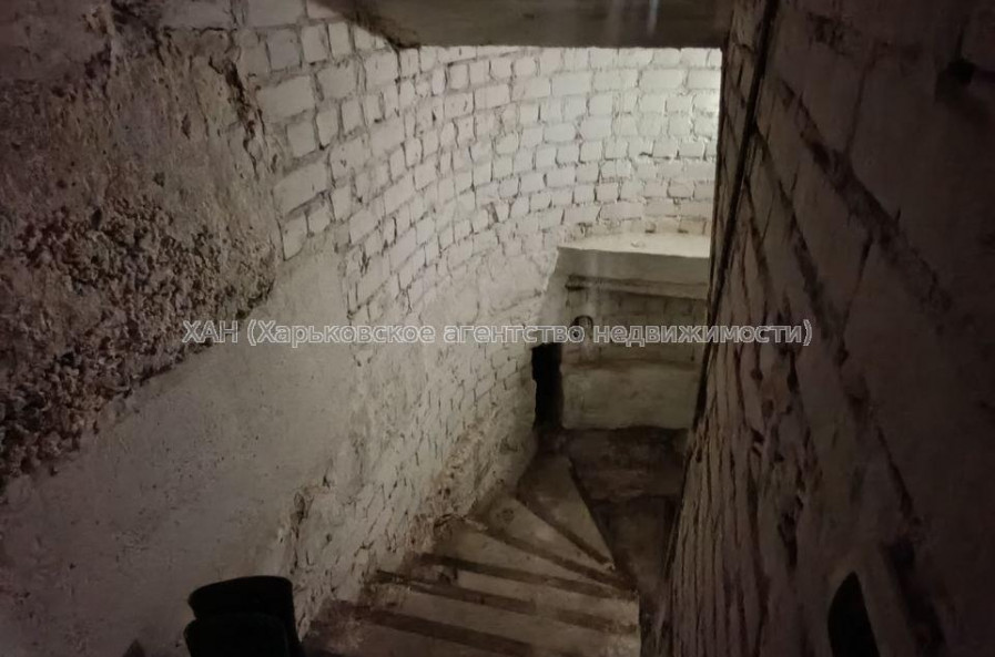 Продам дом, 350 м², 22 сот., косметический ремонт 