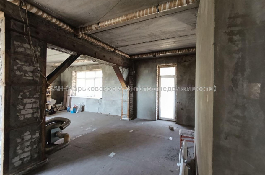 Продам дом, 350 м², 22 сот., косметический ремонт 