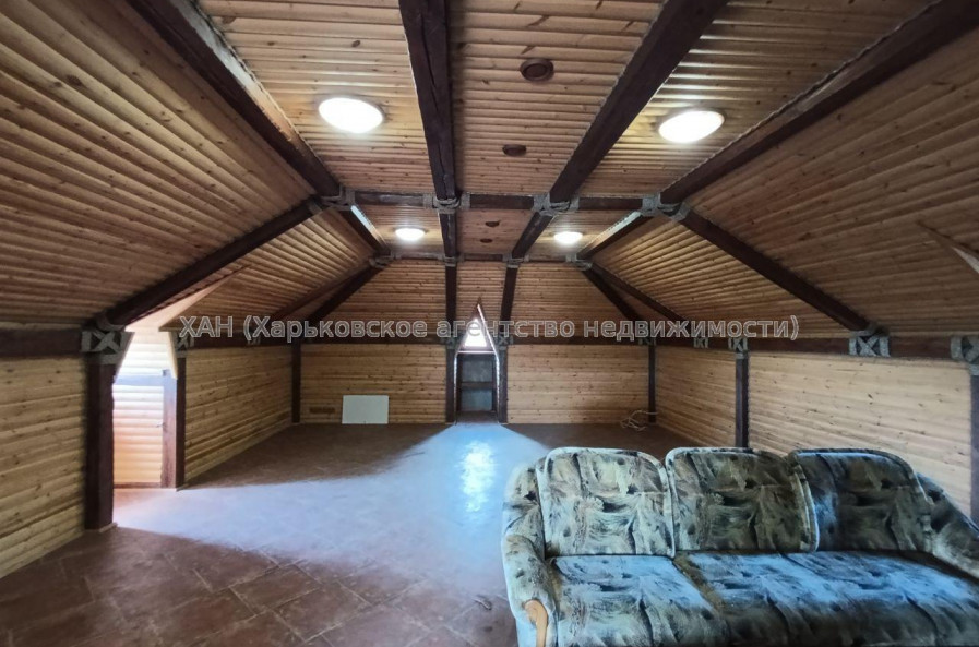 Продам дом, 350 м², 22 сот., косметический ремонт 