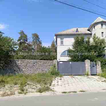 Продам дом, 350 м², 22 сот., косметический ремонт 