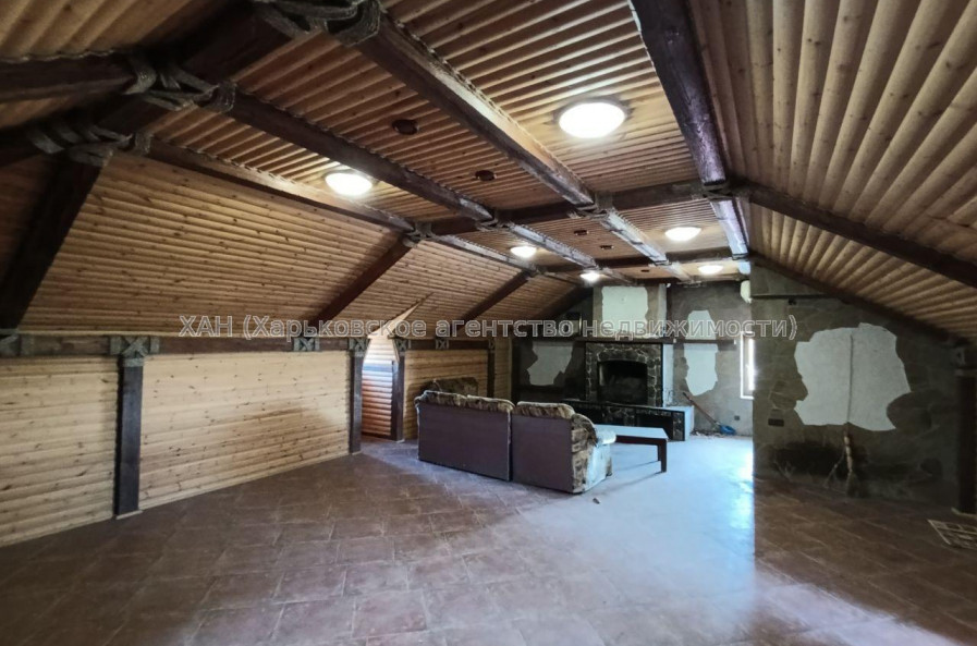 Продам дом, 350 м², 22 сот., косметический ремонт 
