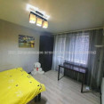 Продам квартиру, Шатиловская ул. , 1  ком., 28 м², капитальный ремонт 
