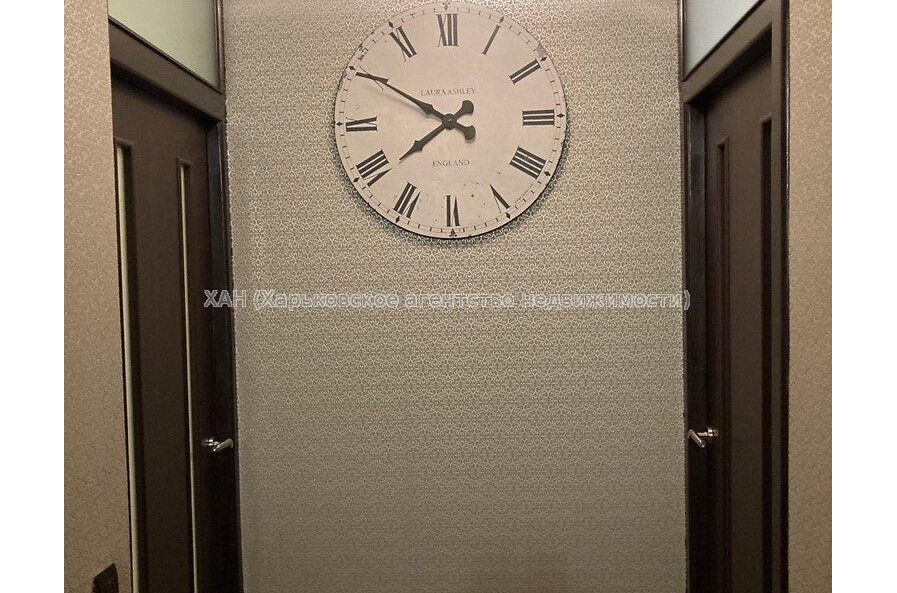 Продам квартиру, Гвардейцев Широнинцев ул. , 3  ком., 67 м², капитальный ремонт 