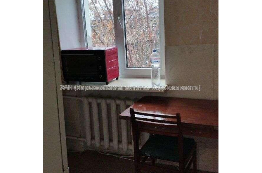 Продам квартиру, Зерновой пер. , 1  ком., 26 м², косметический ремонт 