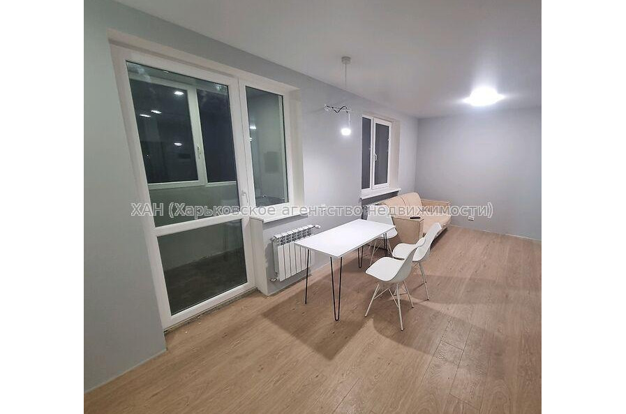 Продам квартиру, Мира ул. , 1  ком., 42 м², капитальный ремонт 