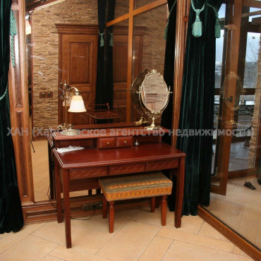 Продам квартиру, Героев Харькова просп. , 2 кім., 100 м², авторский дизайн 