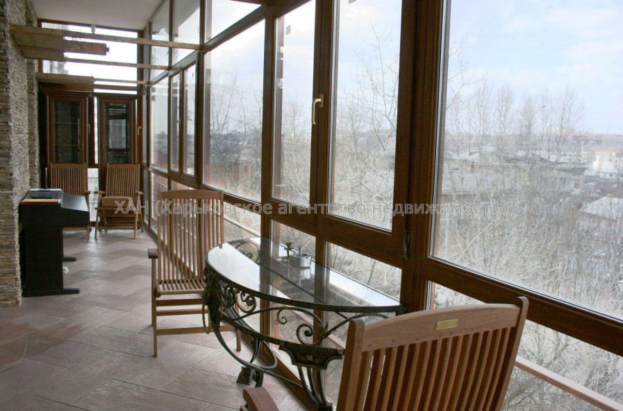 Продам квартиру, Героев Харькова просп. , 2  ком., 100 м², авторский дизайн 
