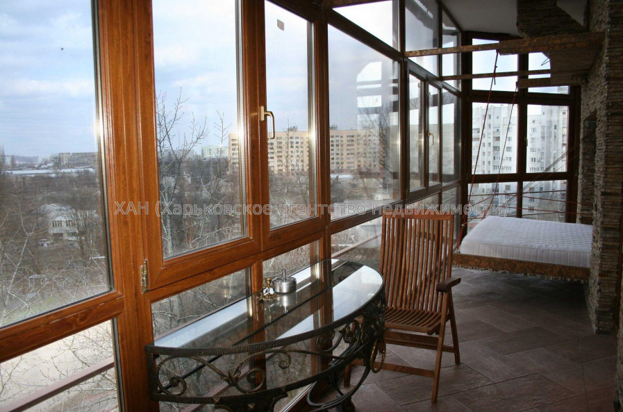 Продам квартиру, Героев Харькова просп. , 2  ком., 100 м², авторский дизайн 