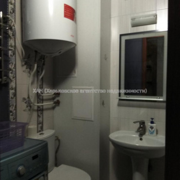 Здам квартиру, Гвардейцев Широнинцев ул. , 2 кім., 49 м², капитальный ремонт 