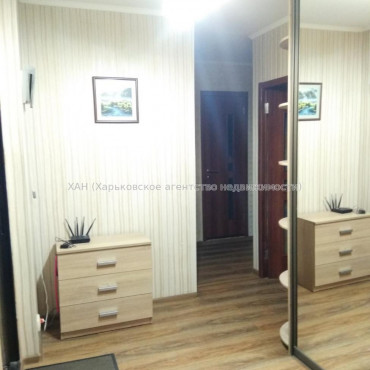 Здам квартиру, Гвардейцев Широнинцев ул. , 2 кім., 49 м², капитальный ремонт 