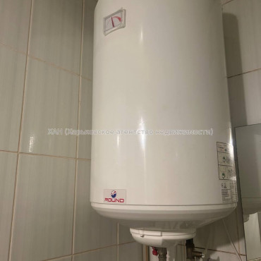 Продам квартиру, Ферганская ул. , 33Б , 3 кім., 68.40 м², косметический ремонт 