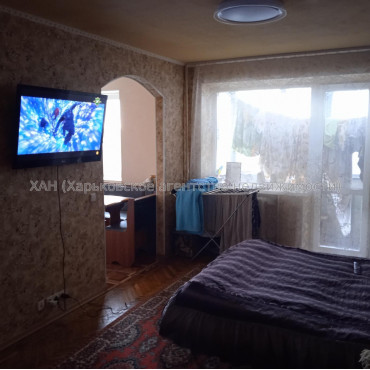 Продам квартиру, Ферганская ул. , 33Б , 3  ком., 68.40 м², косметический ремонт 