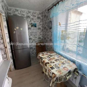 Продам квартиру, Британская ул. , 1  ком., 29 м², капитальный ремонт 