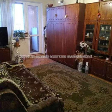Продам квартиру, Европейская ул. , 2  ком., 49 м², косметический ремонт 
