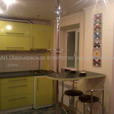 Продам квартиру, Науки просп. , 1 кім., 31 м², евроремонт 