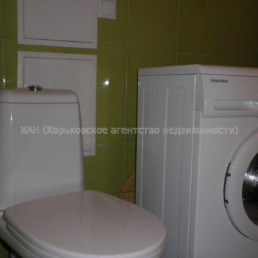 Продам квартиру, Науки просп. , 1 кім., 31 м², евроремонт 