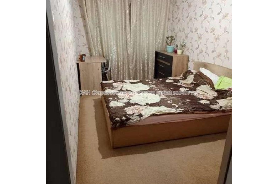 Продам квартиру, Тракторостроителей просп. , 3  ком., 62 м², косметический ремонт 
