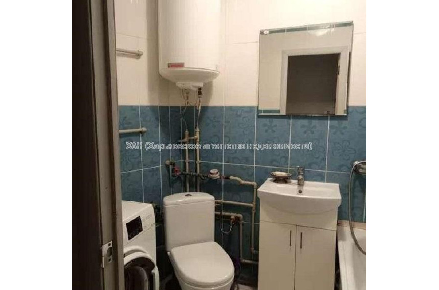 Продам квартиру, Тракторостроителей просп. , 3  ком., 62 м², косметический ремонт 