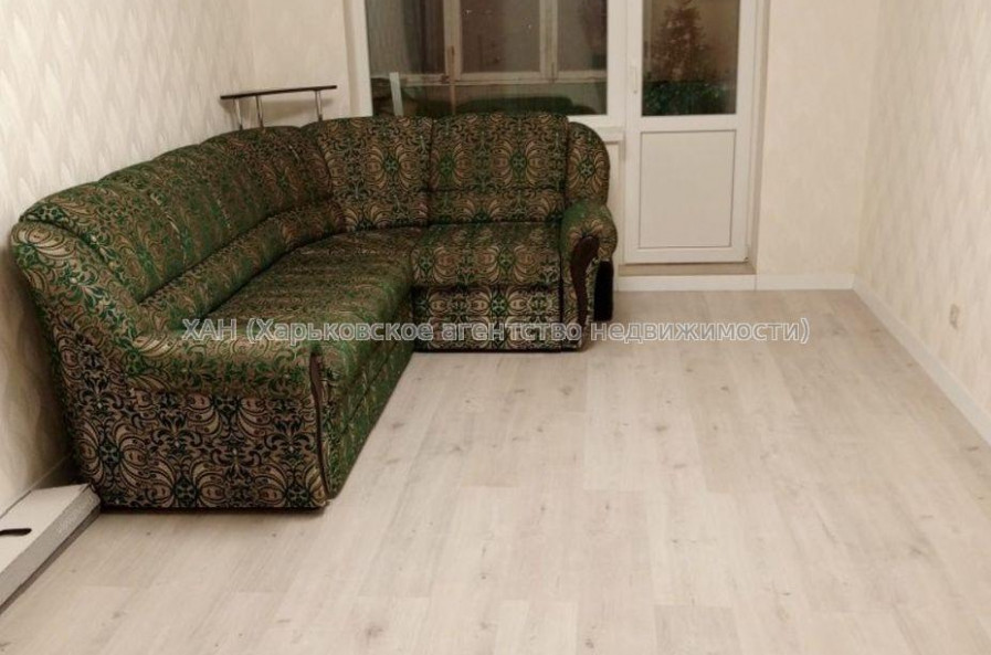 Продам квартиру, Тракторостроителей просп. , 3 кім., 62 м², косметический ремонт 