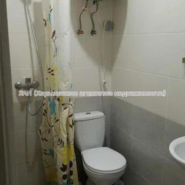 Продам квартиру, Льва Ландау просп. , 2  ком., 45 м², капитальный ремонт 