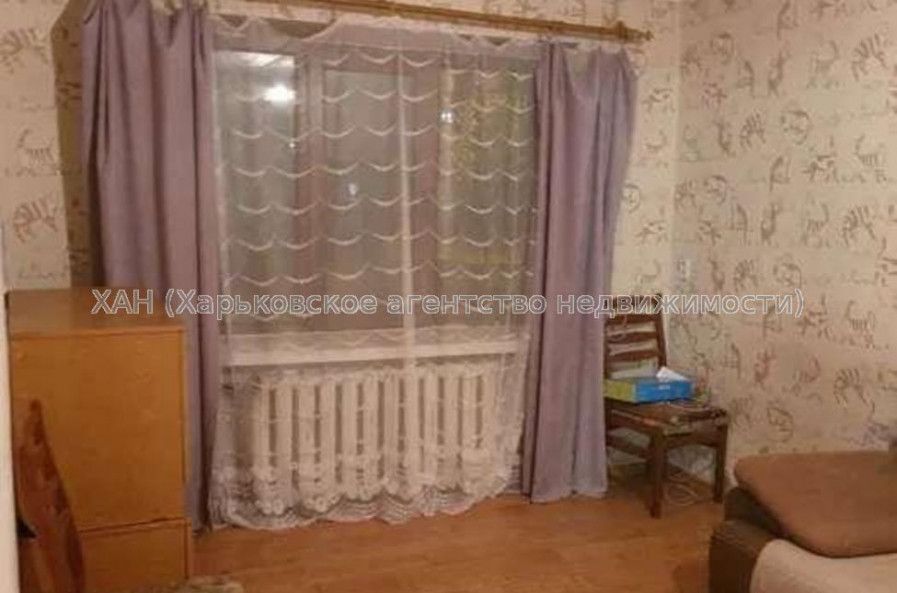 Продам квартиру, Харьковских Дивизий ул. , 1  ком., 32 м², косметический ремонт 