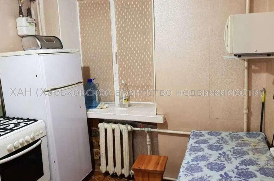 Продам квартиру, Харьковских Дивизий ул. , 1  ком., 32 м², косметический ремонт 