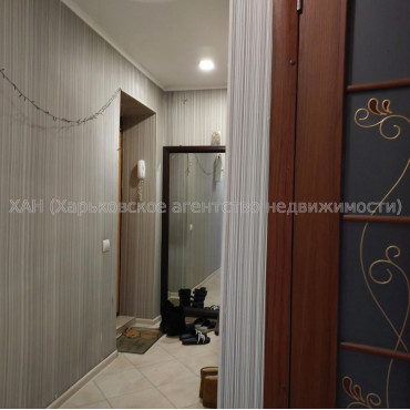 Продам квартиру, Александровский просп. , 1 кім., 35 м², капитальный ремонт 