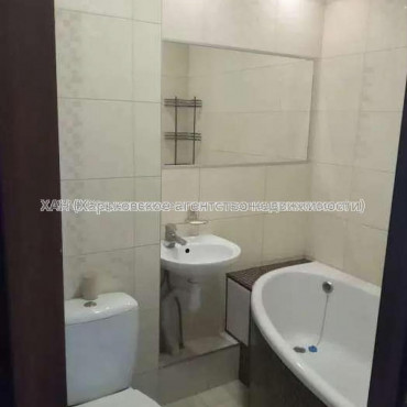 Продам квартиру, Александровский просп. , 1 кім., 35 м², капитальный ремонт 