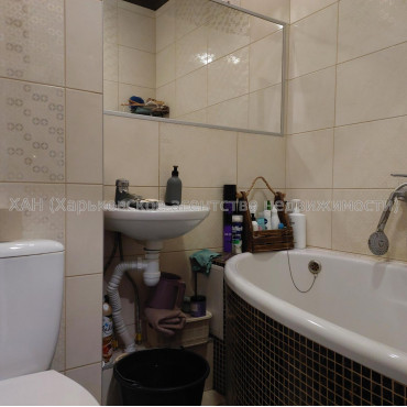 Продам квартиру, Александровский просп. , 1 кім., 35 м², капитальный ремонт 